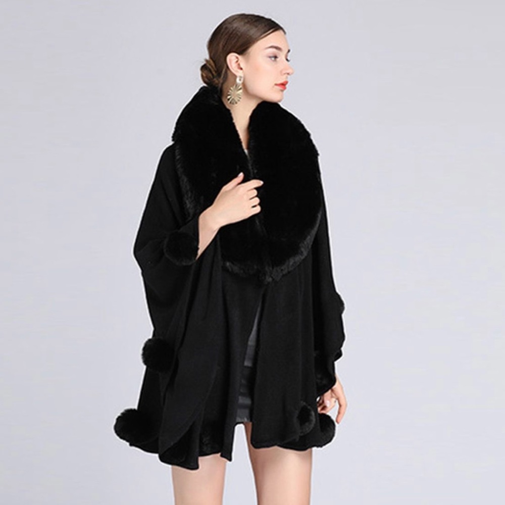 FAUX FUR COLLAR POM-POM TRIM PONCHO IN BLACK